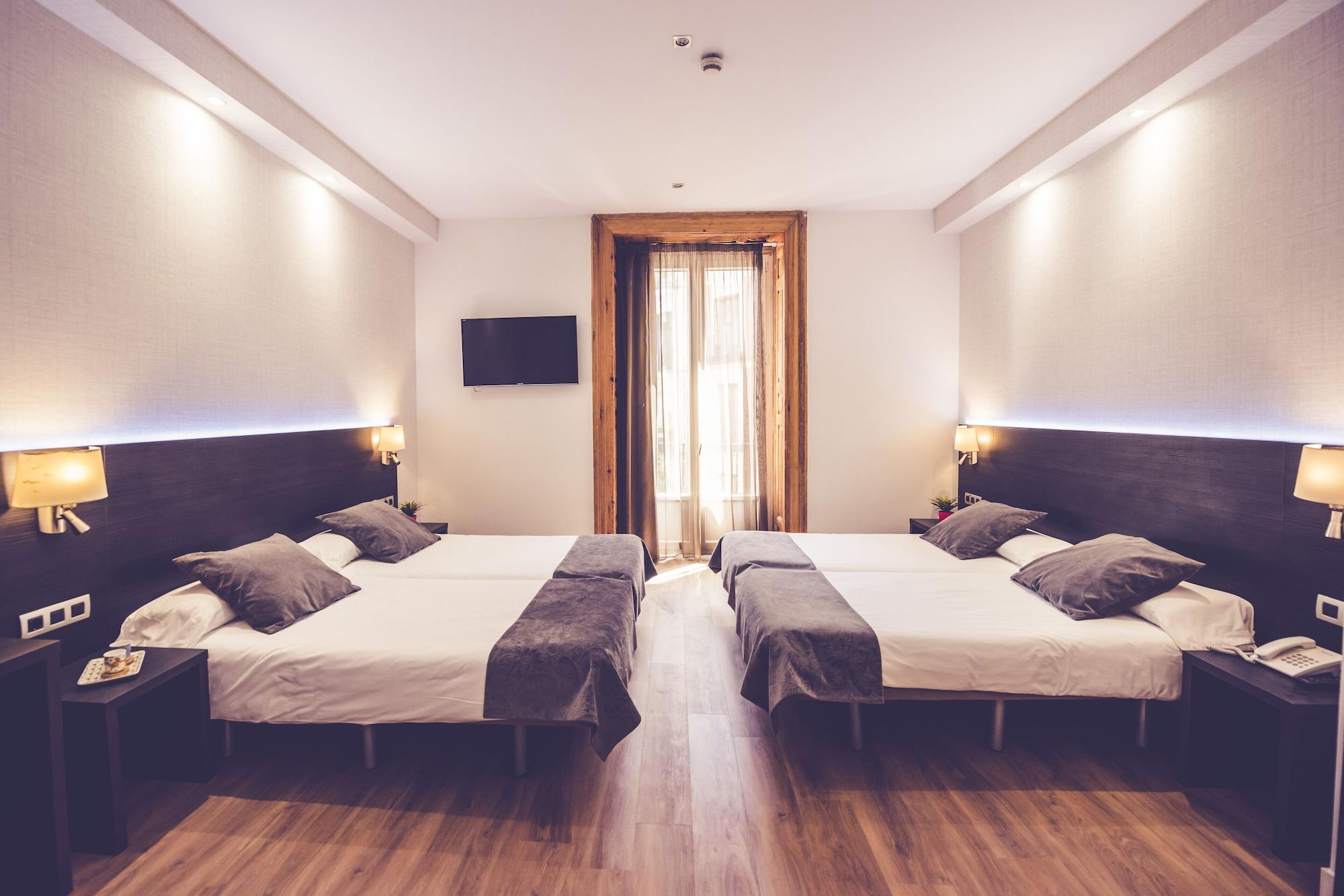 Hostal Marlasca Мадрид Экстерьер фото